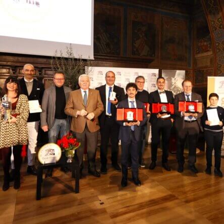 L’Olio della Calabria ottiene quattro Menzioni d’Onore  al concorso nazionale “Ercole Olivario